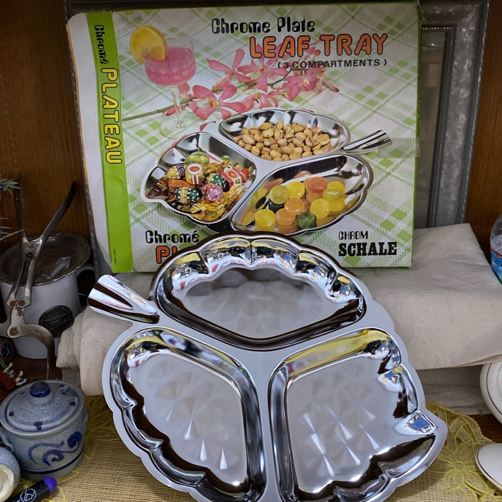 Vintage Chrome Plate Leaf Divided Tray in Box~NEW~Hong Kong